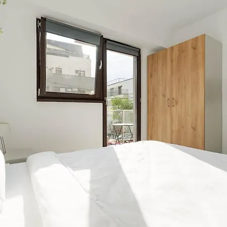 Appartamento Downtown Urban W Balcony Vol 2