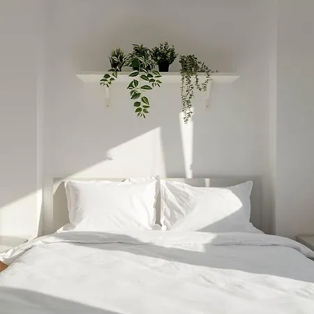 Downtown Urban W Balcony Vol 2 Apartman *