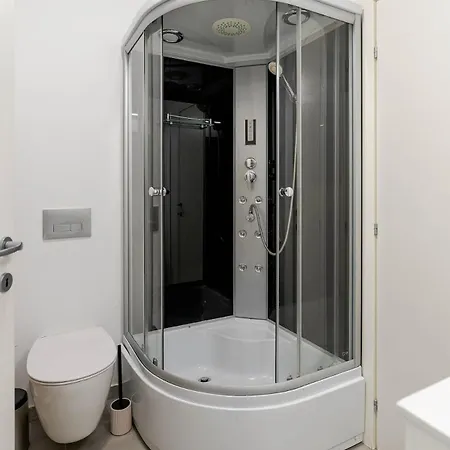 Διαμέρισμα Downtown Urban W Balcony Vol 2